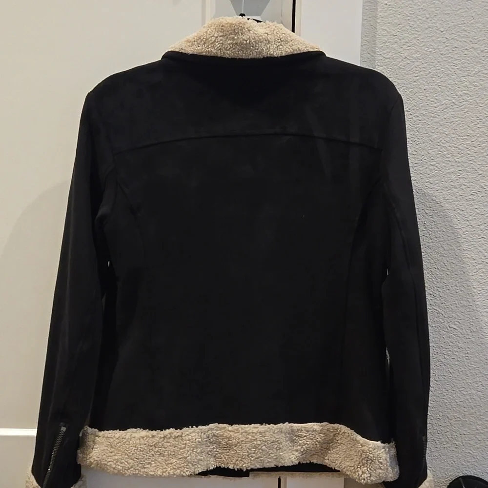 Roxy Jacket - Picture 4 of 7